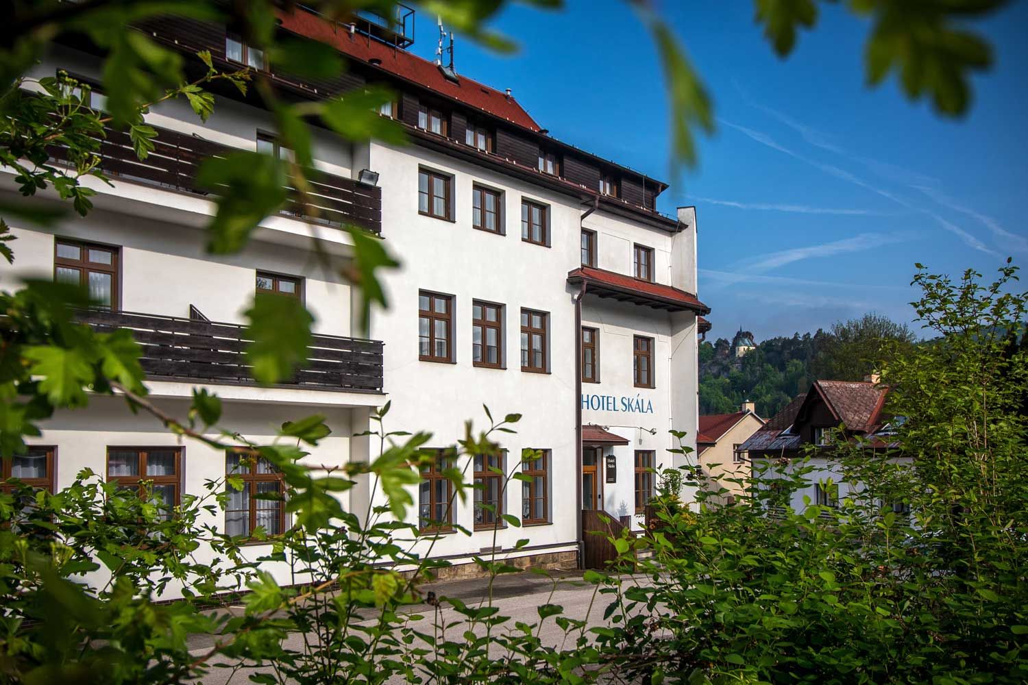 Hotel-Skála_exteriér
